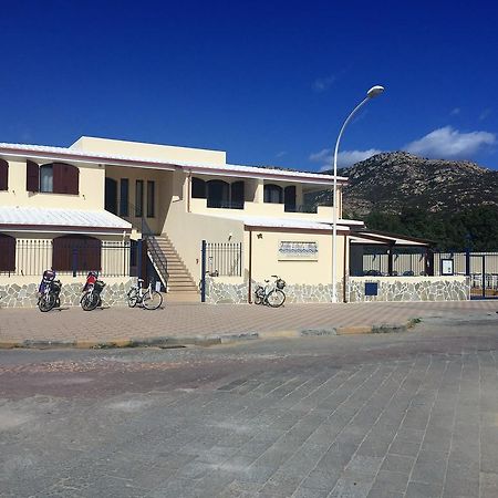 Hotel Villa Del Mare Sìnnai Buitenkant foto
