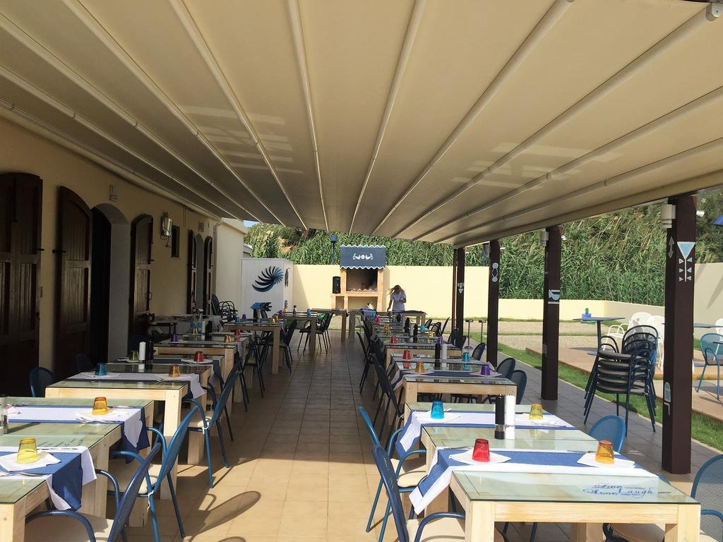 Hotel Villa Del Mare Sìnnai Buitenkant foto