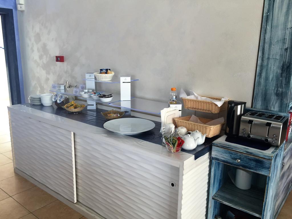 Hotel Villa Del Mare Sìnnai Buitenkant foto