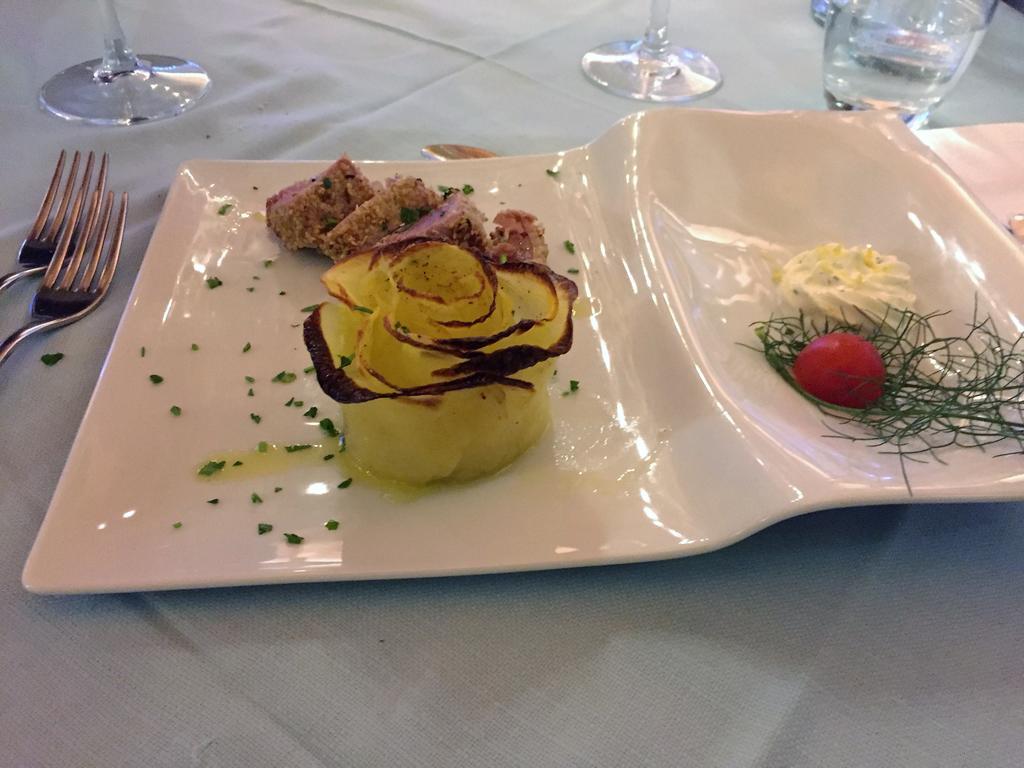 Hotel Villa Del Mare Sìnnai Buitenkant foto