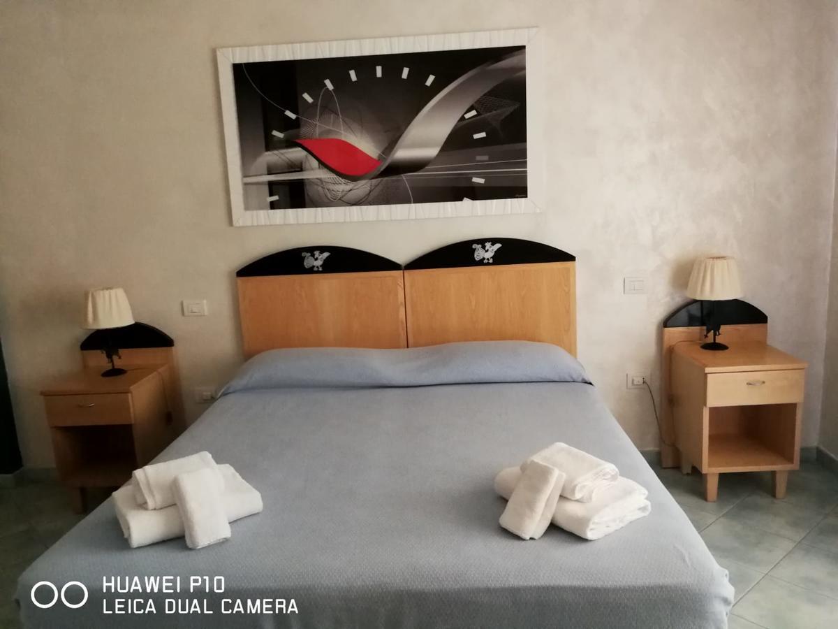 Hotel Villa Del Mare Sìnnai Kamer foto